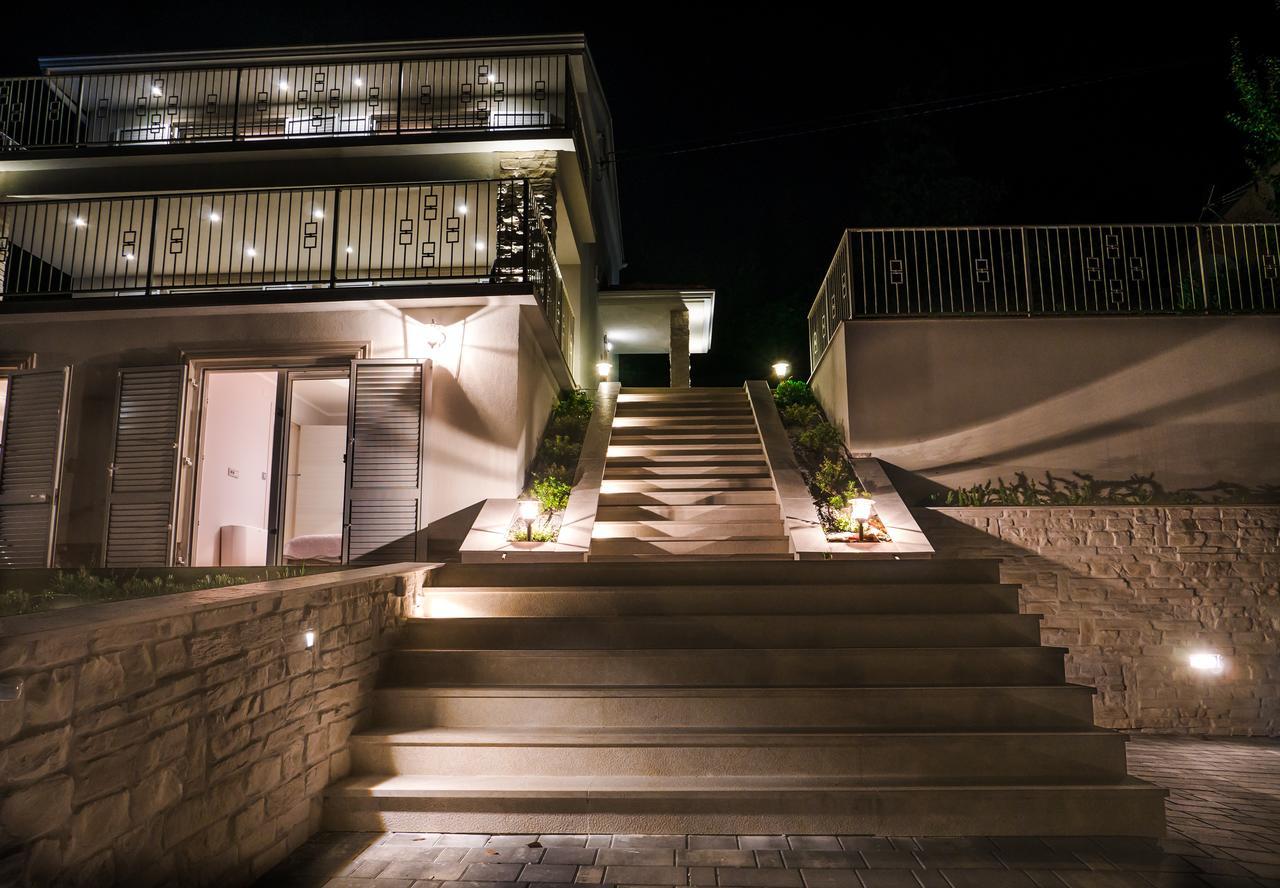 Villa Carmen Опатия Екстериор снимка