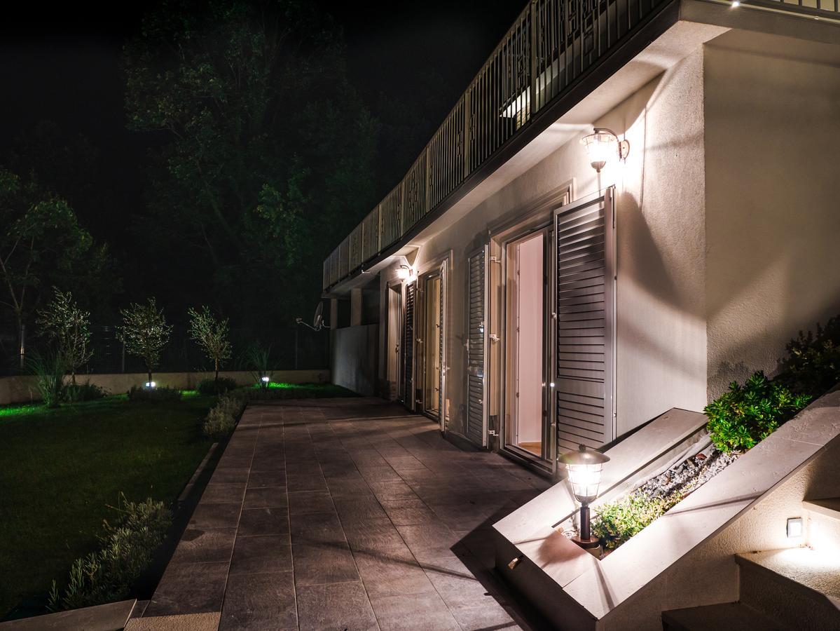 Villa Carmen Опатия Екстериор снимка